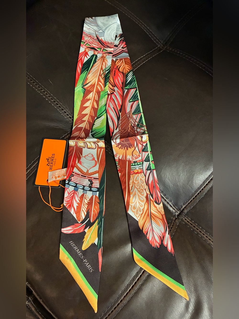 ✨Hermes. Danse Pacifique Twilly Scarf Multi Vibrant Colors NWT